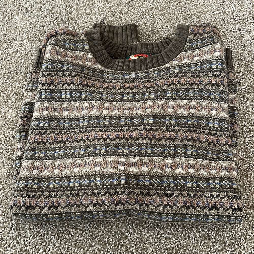 Vintage unisex knit sweater